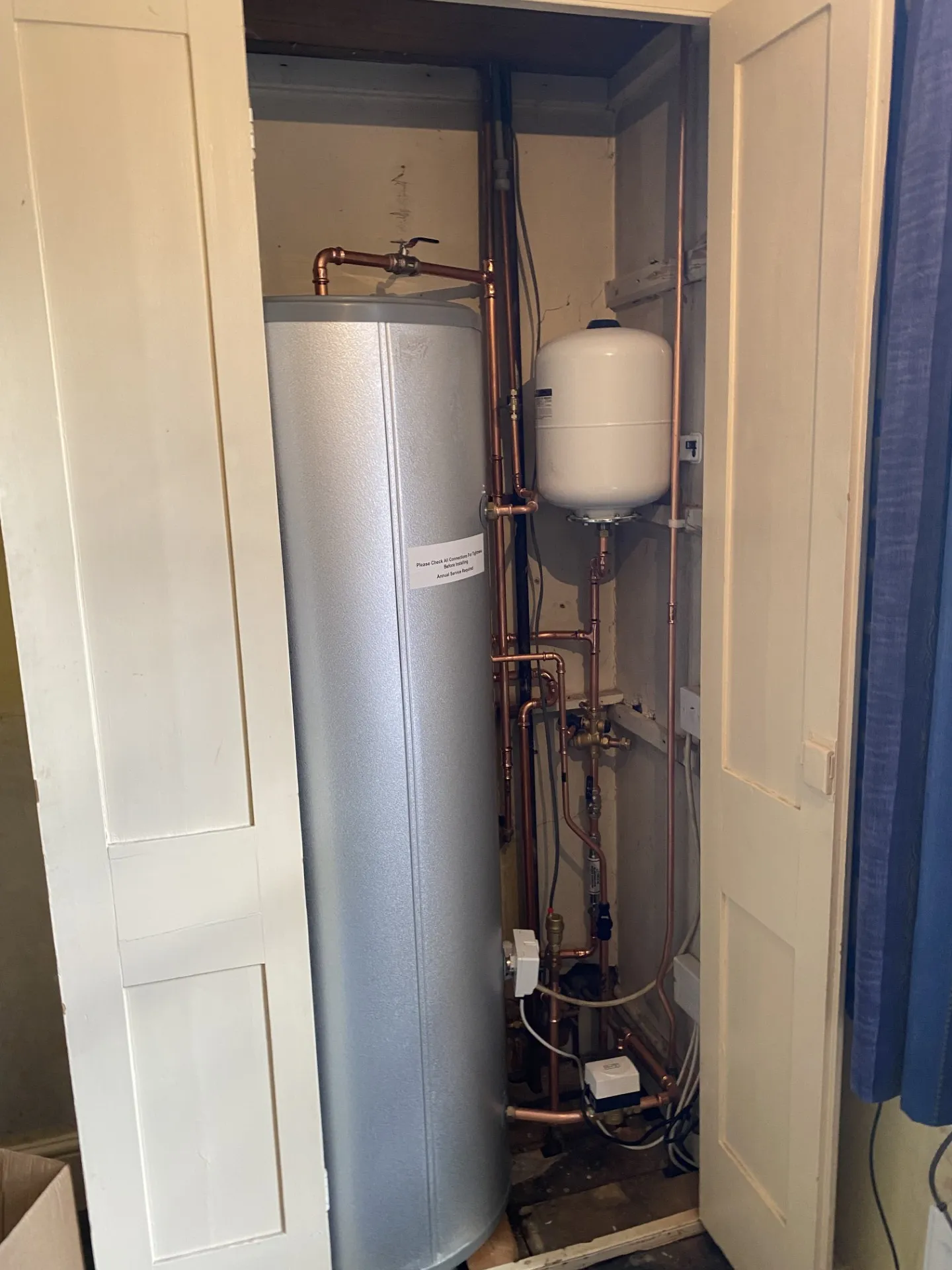 Unvented Cylinder Conversion — Farnborough